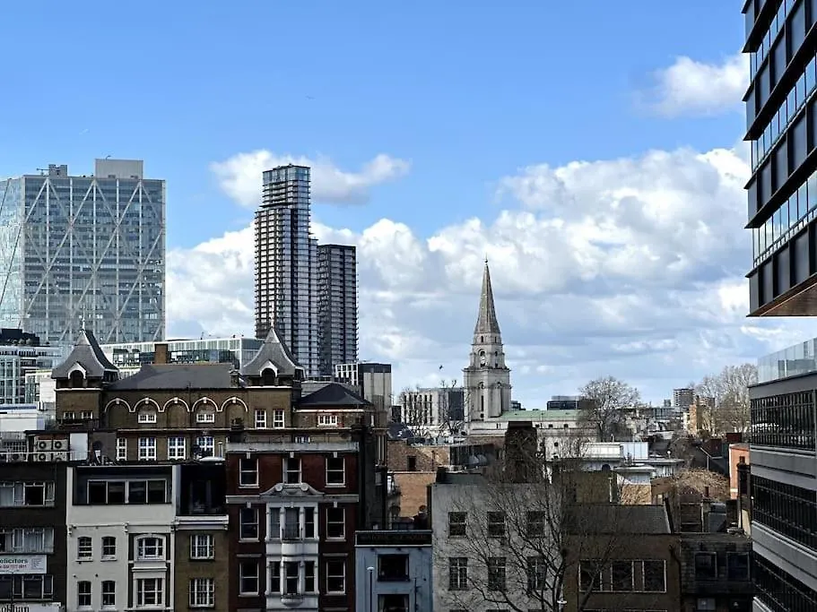 The Glamour Of Shoreditch Londra